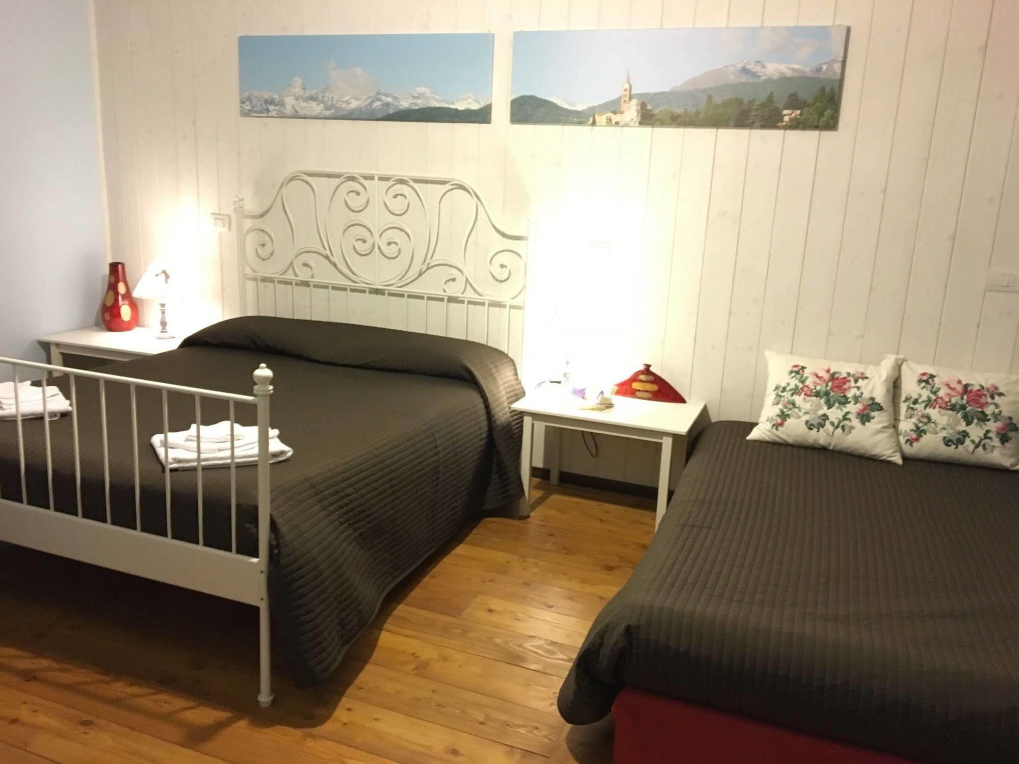 Bed and Breakfast Quattro Gatti Airasca Экстерьер фото